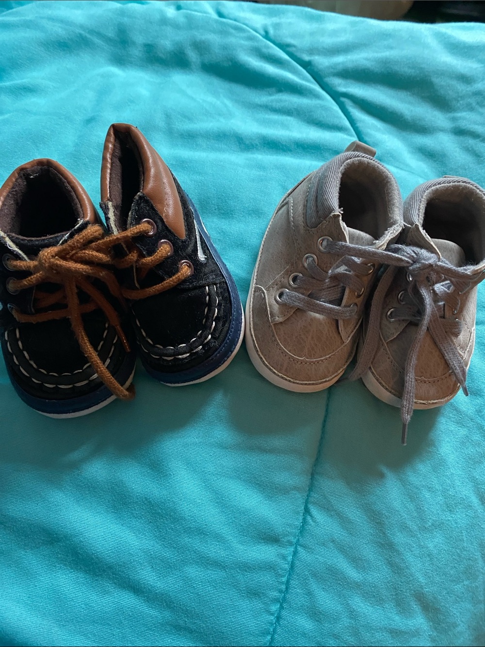 Toddler Lace-Up Canvas Walkers in Black & Beige